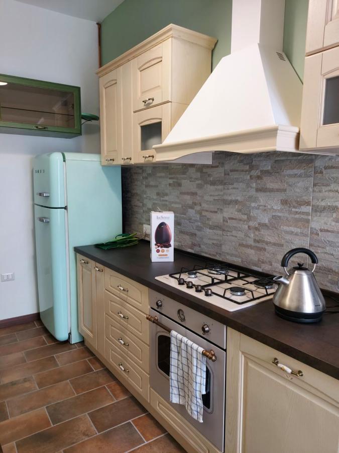 Apartamento Il Torrino Golasecca Exterior foto